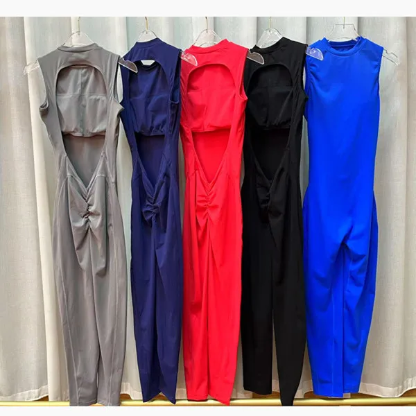 بدلة يوجا سلسة للياقة البدنية واللياقة البدنية وأكمام رفع الورك بدون ظهر قطعة واحدة سراويل ضيقة للتمرين في صالة الألعاب الرياضية للنساء