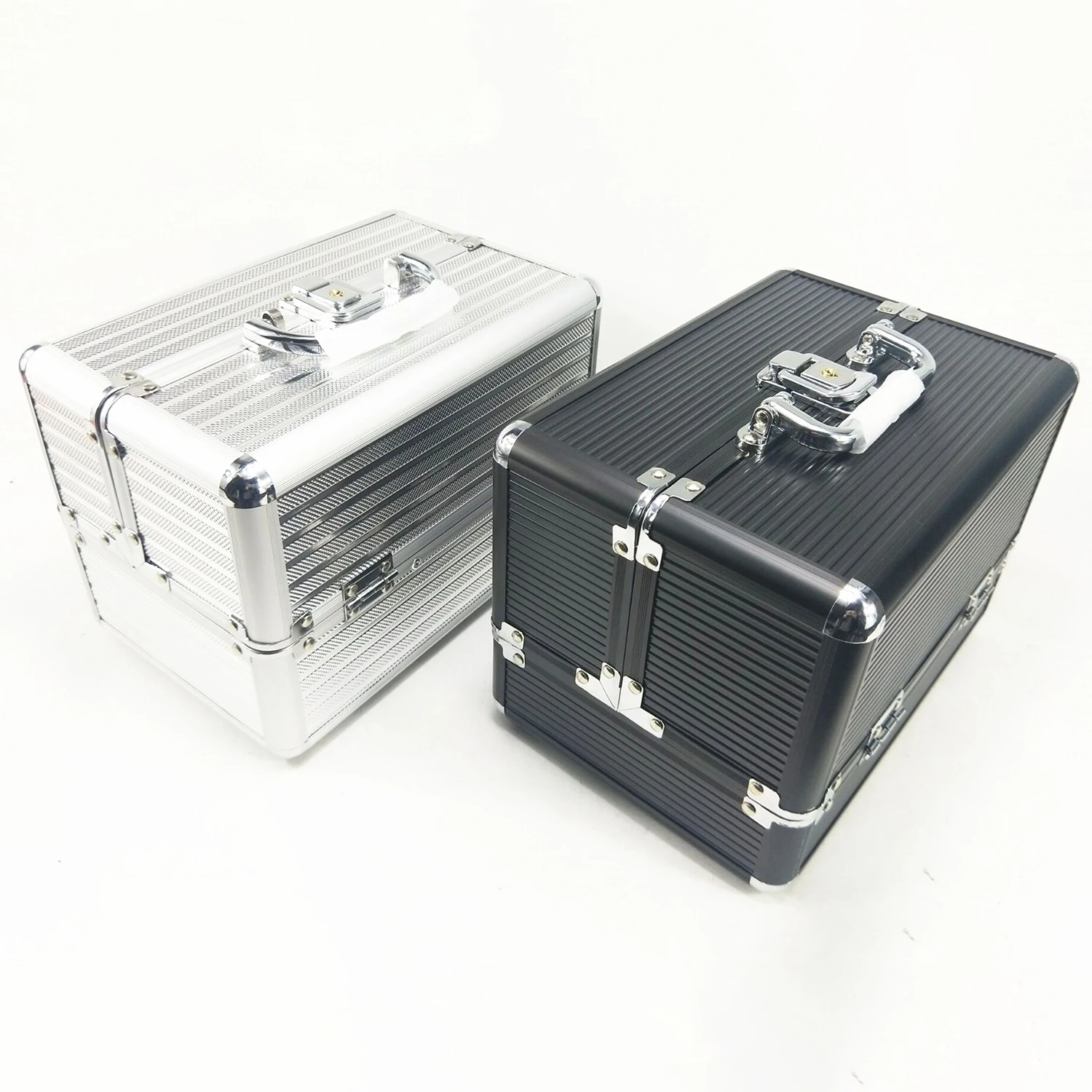 حقيبة قطار المكياج سعة كبيرة قابلة للتعديل 4 صواني منزلقة منظم تخزين مستحضرات التجميل لمستحضرات التجميل والمجوهرات والأظافر #5