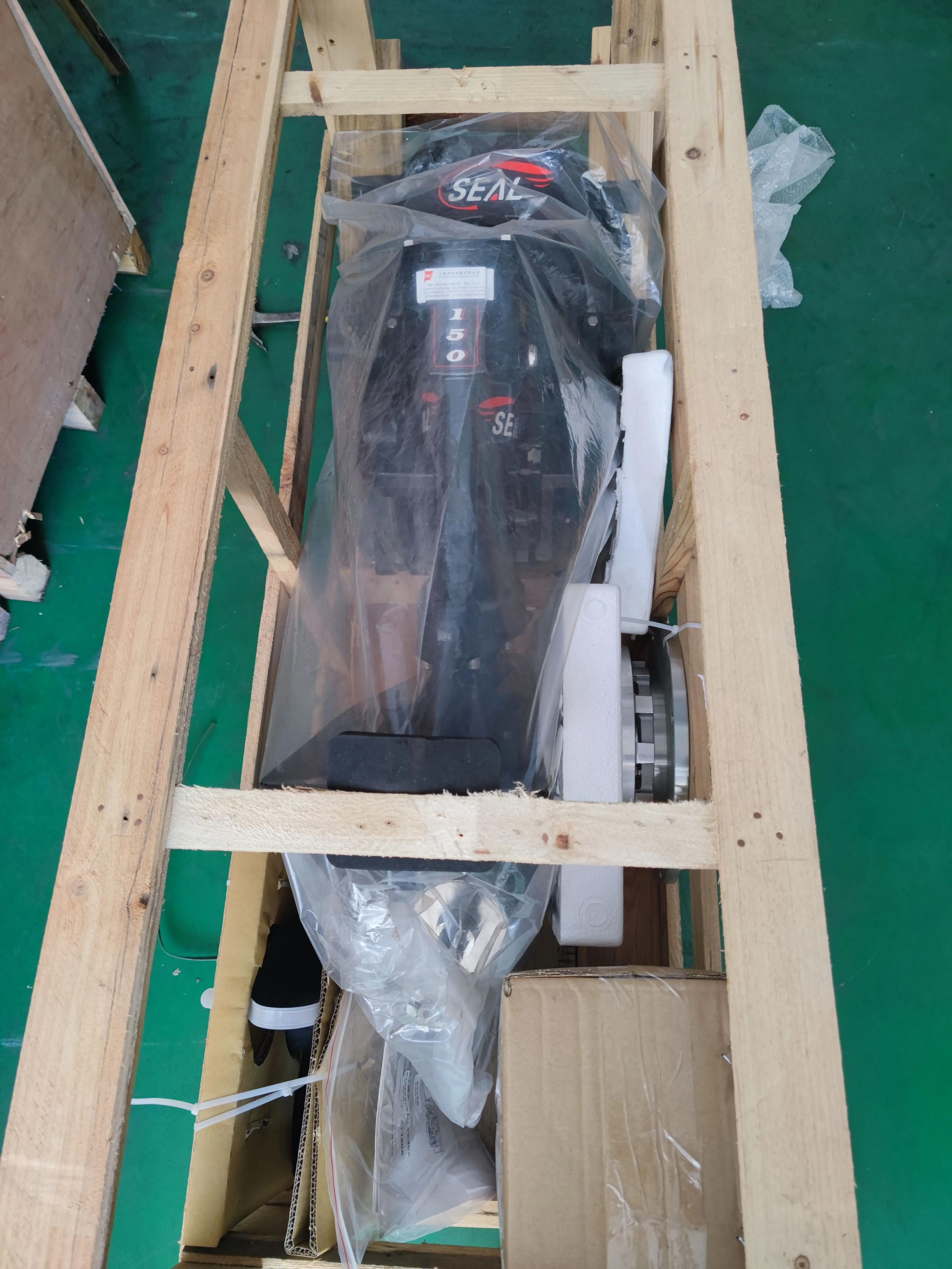 Original Marine  Engine with Stern Drive Zt150A