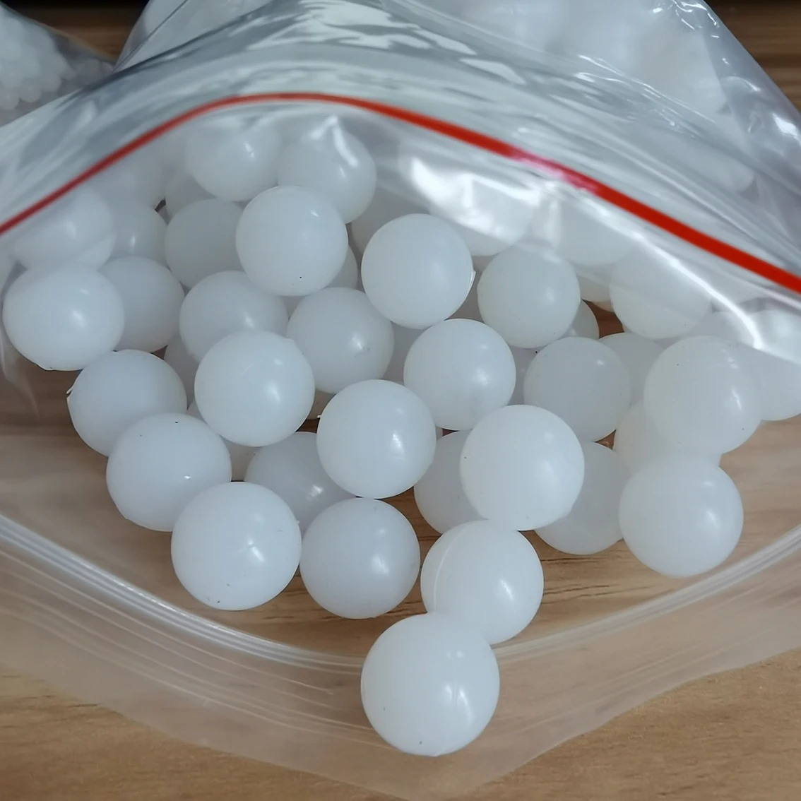 Dia 2/2.5/3/3.5/4/5/5.5/6/6.5-65mm White Round Solid Silicone Ball Sealing Silicone Ball Industrial DIY Parts