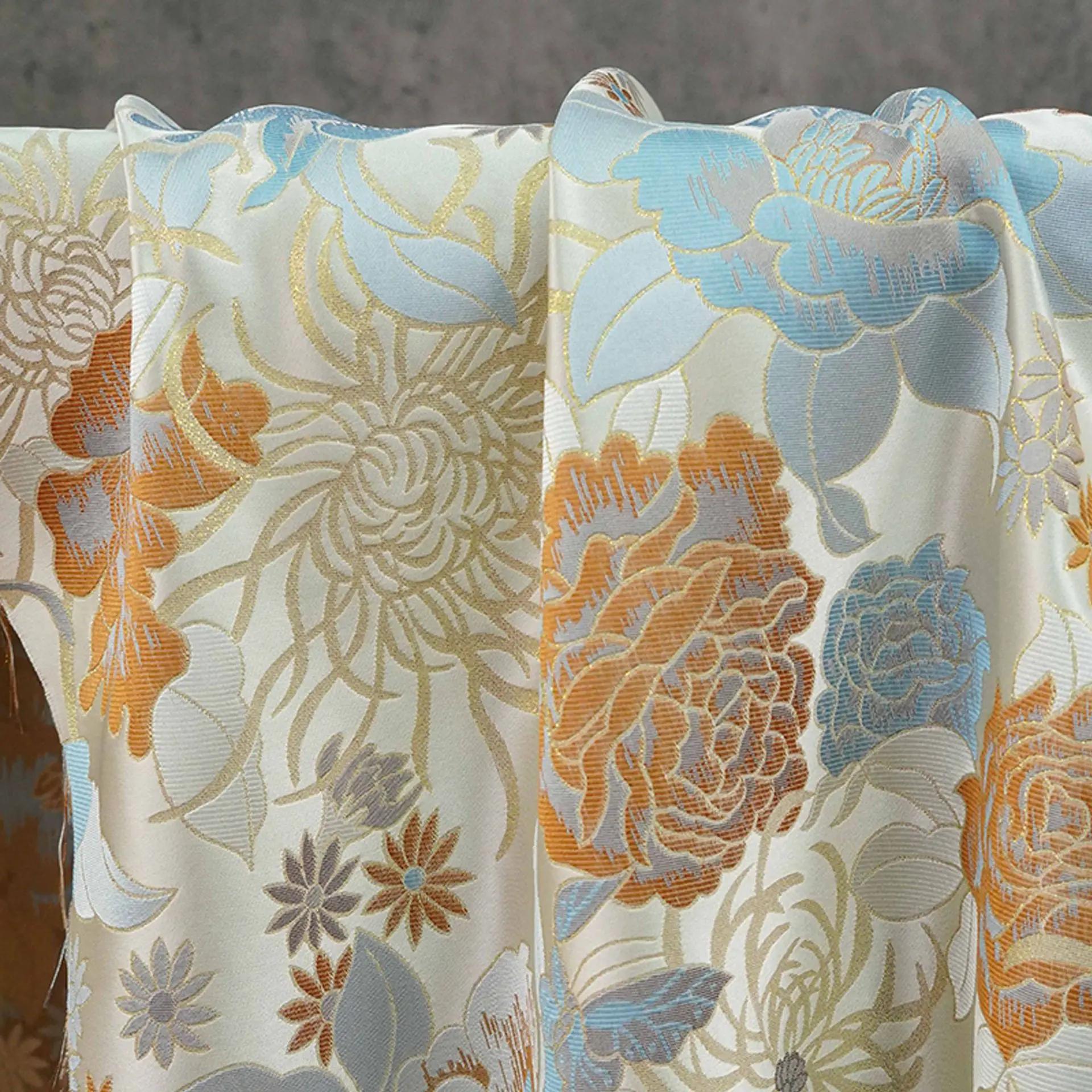 

Brocade Gold Silk Chinese Style Jacquard Fabric Elegant Cheongsam Dress Coat Yarn Dyed Sewing Fabric