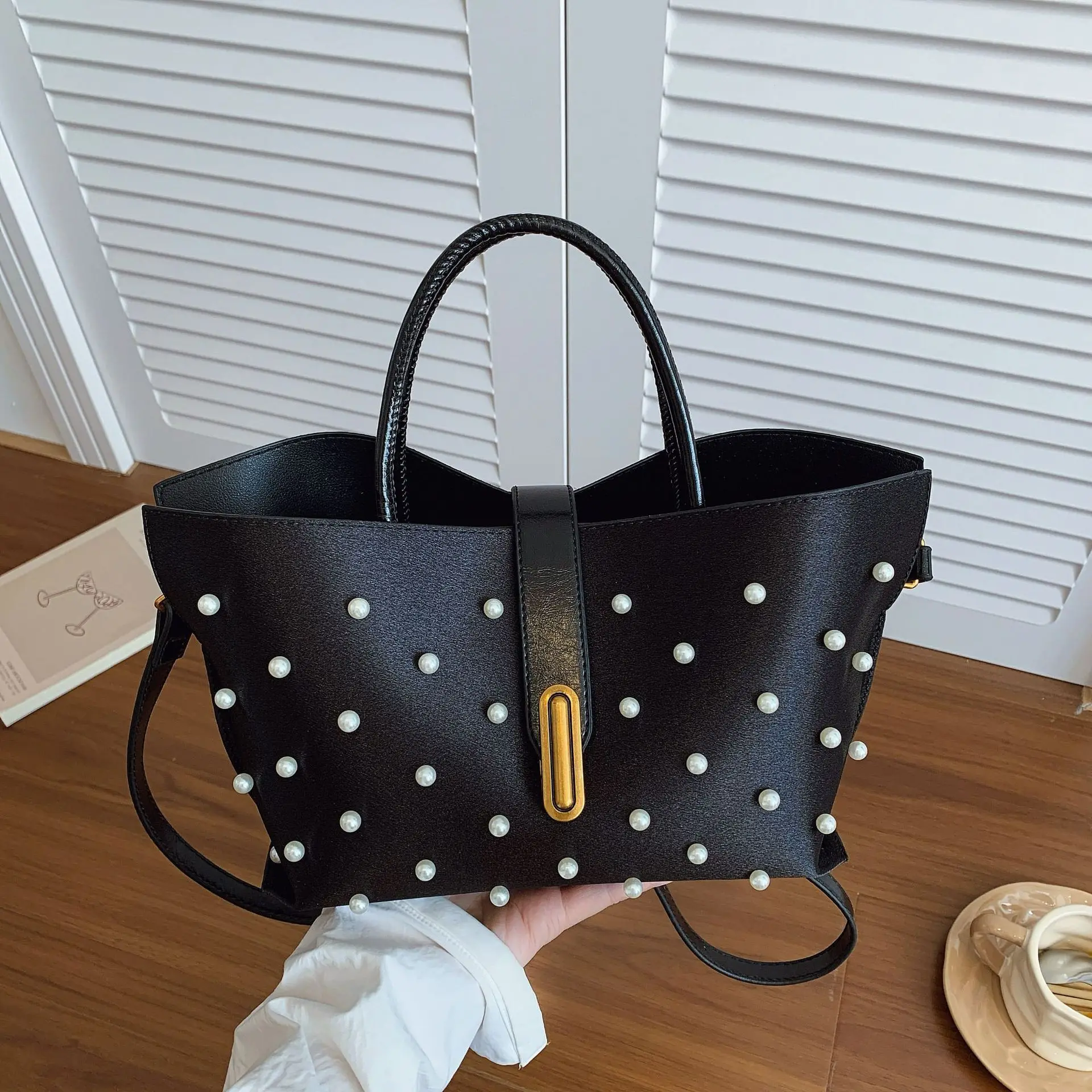 ريترو موضة جديدة لؤلؤة المرأة حقيبة ركاب الاتجاه حمل حقيبة جو بسيط حقيبة كتف قسط حقيبة سعة كبيرة #4