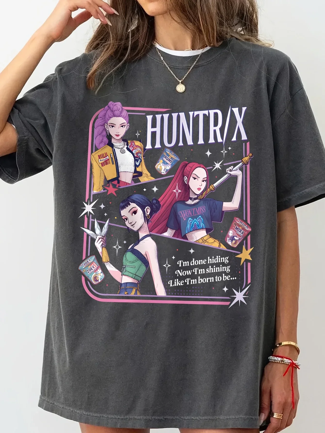 

Женская футболка HUNTZX с рисунком аниме Huntrx Text Японские иероглифы Темно-серая с розовыми акцентами Повседневный топ с короткими рукавами