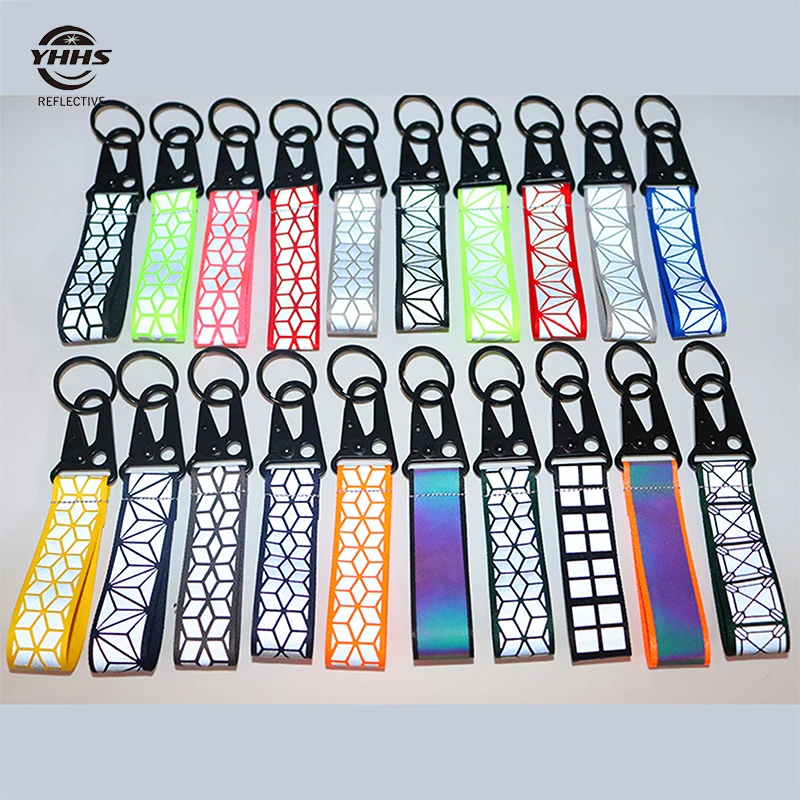 

High Visibility Reflective Keychains Traffic Safety Marker Reflector Pendant For Night Cycling Bag Accessories Car Keyrings 10cm