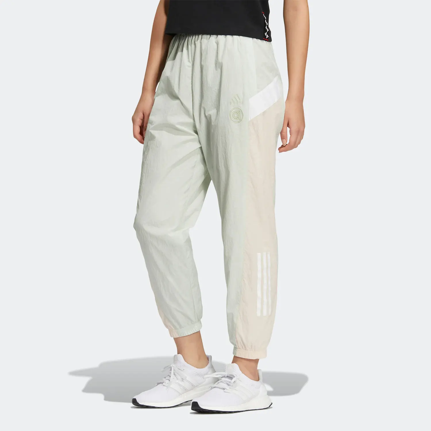 

Adidas Genuine Seasonal New Women's Durable Pants HM5283
