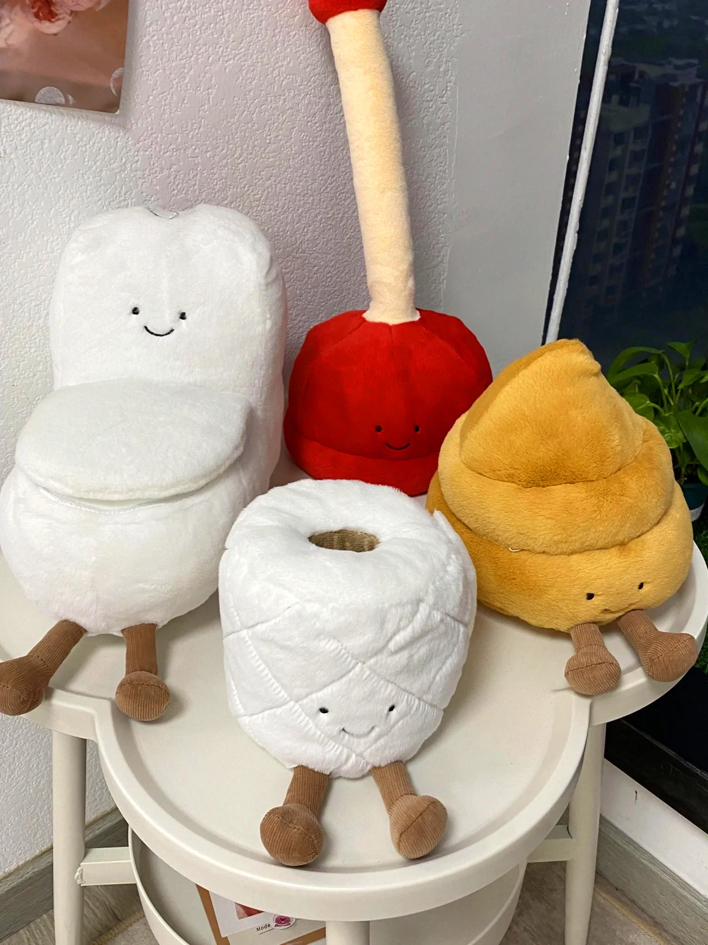 أواني المرحاض أنيمي ألعاب من القطيفة لفة ورقة محشوة الدمى للجنسين الحمام سلسلة Kawaii غرفة ديكور الهدايا موضوع المرحاض رائعتين