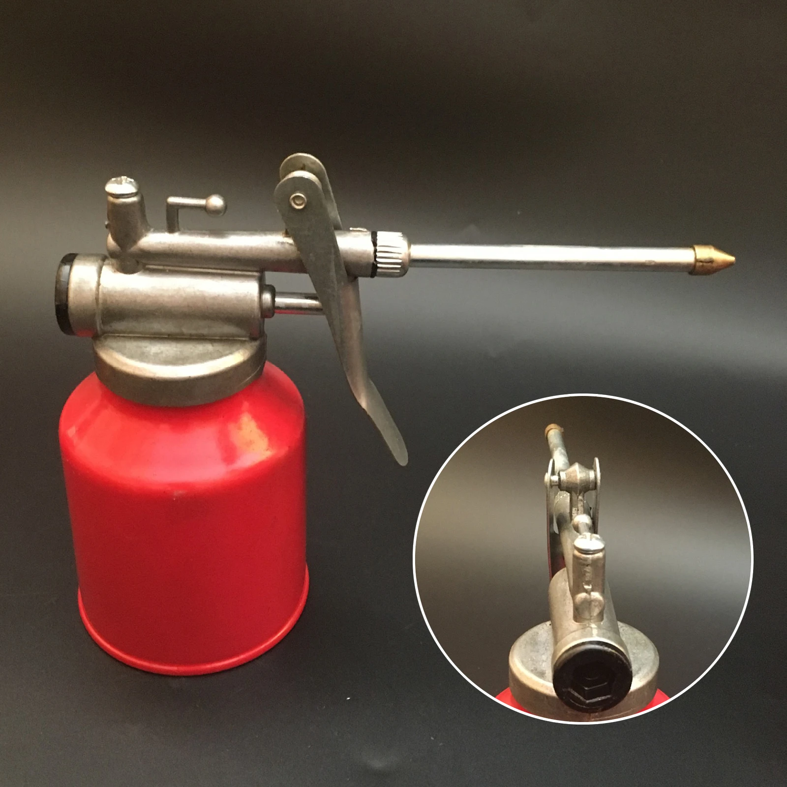 

High Pressure Pump Oiler with Long Nozzle Oil Pot Spray Can Lubrication Oil Can Bottle Pump Tool Oiler Flexible Spout for Auto