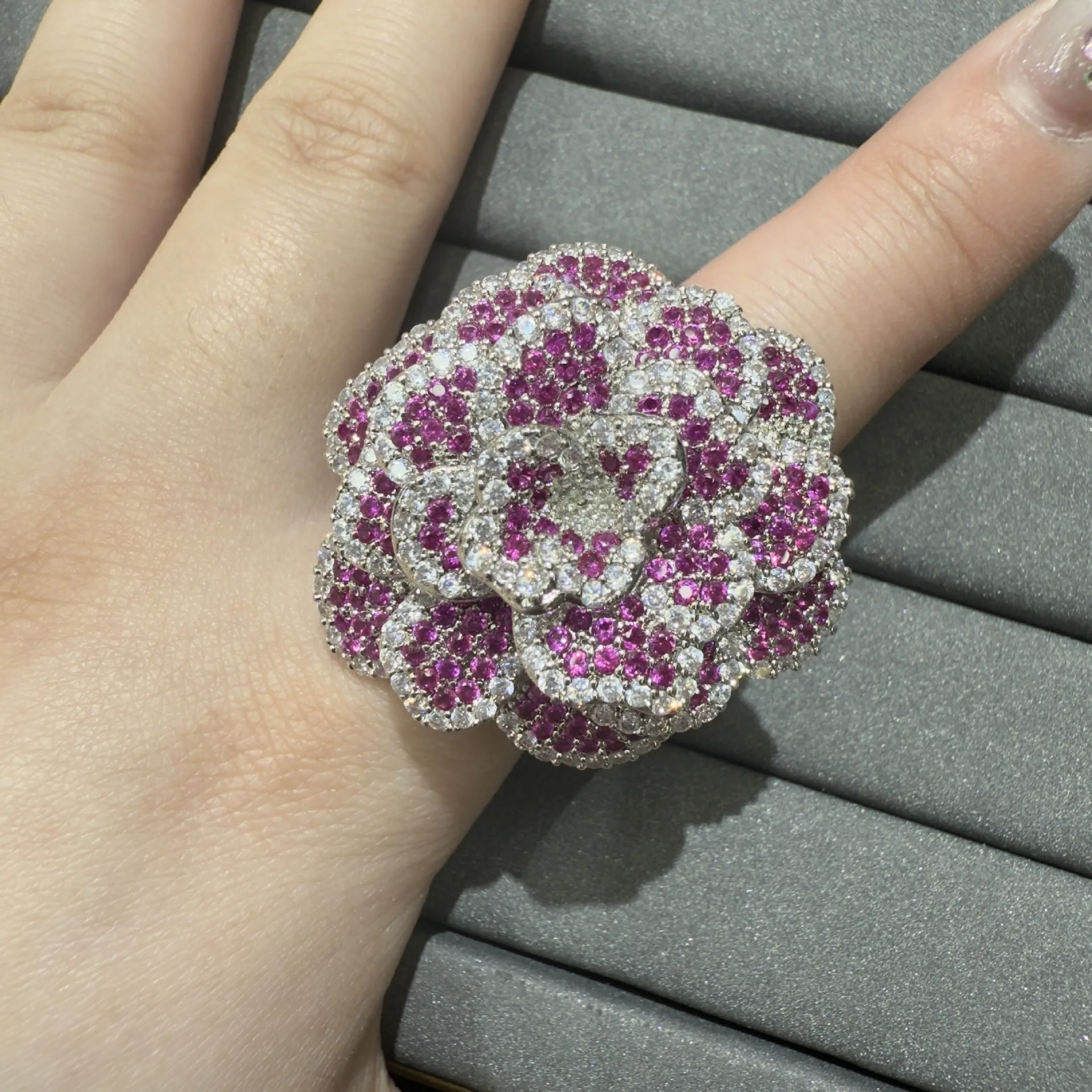 

Gorgeous cubic zirconia ring for women luxury jewelry gala event wedding dinner party adjustable ring large flower multicolor