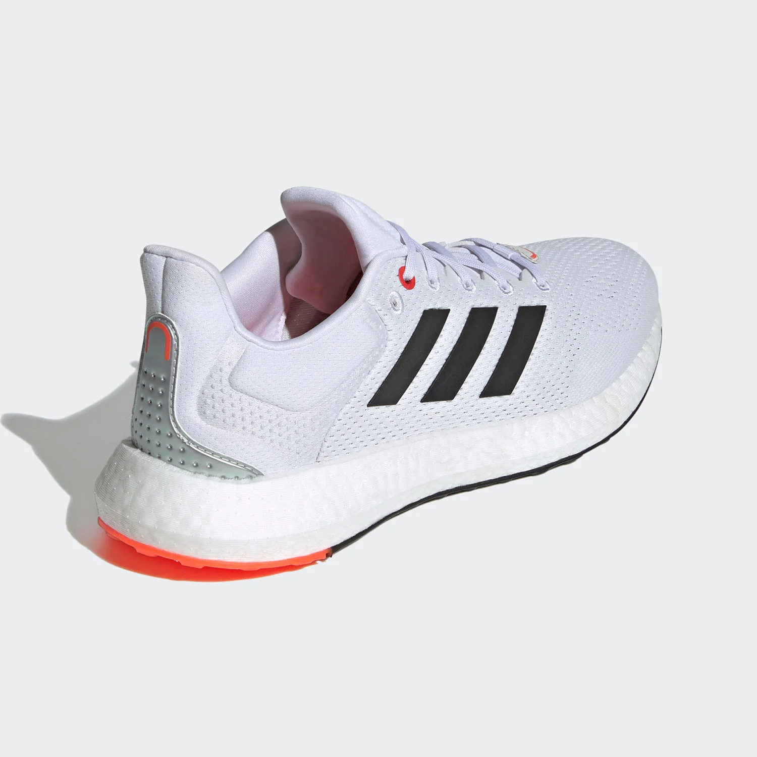 حذاء Adidas الأصلي للتدريب للرجال كاجوال منخفض الارتفاع GY5099