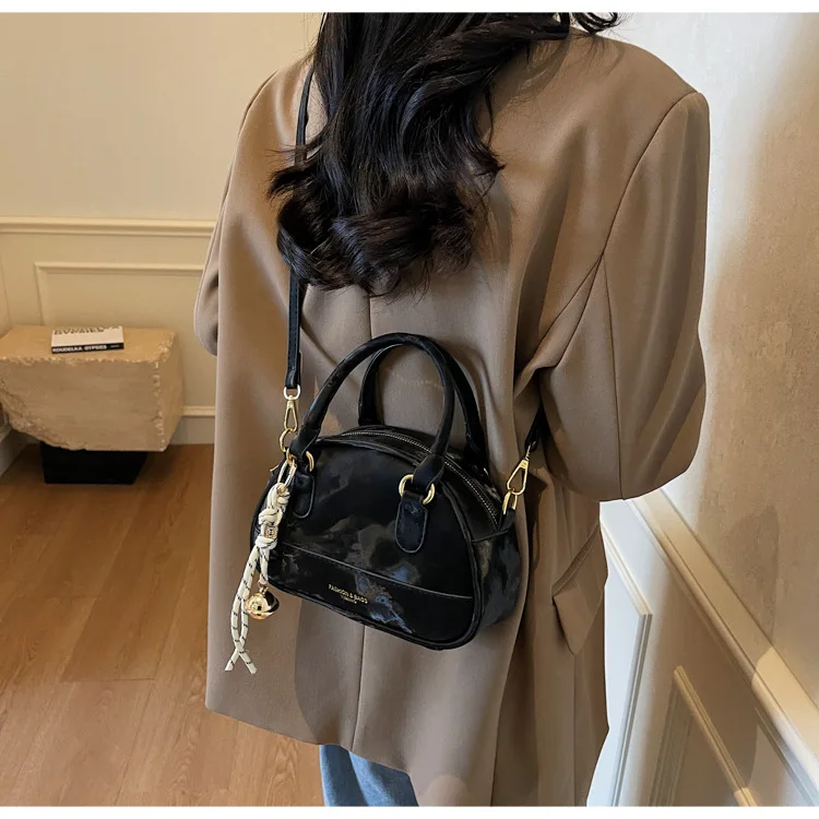 

2025 Shell Bag - Trendy Shoulder & Crossbody Purse, Minimalist Korean Style Work Tote for Women