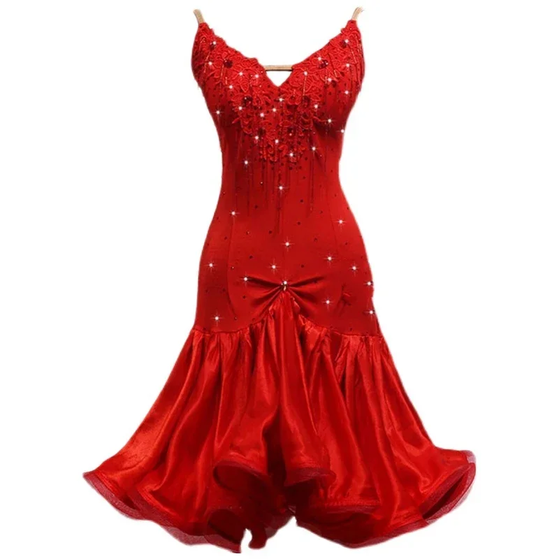 فستان أحمر عالي الجودة مخصص للرقص اللاتيني الجديد مع شرابة لأداء تشا تانجو القياسي للسيدات البالغات