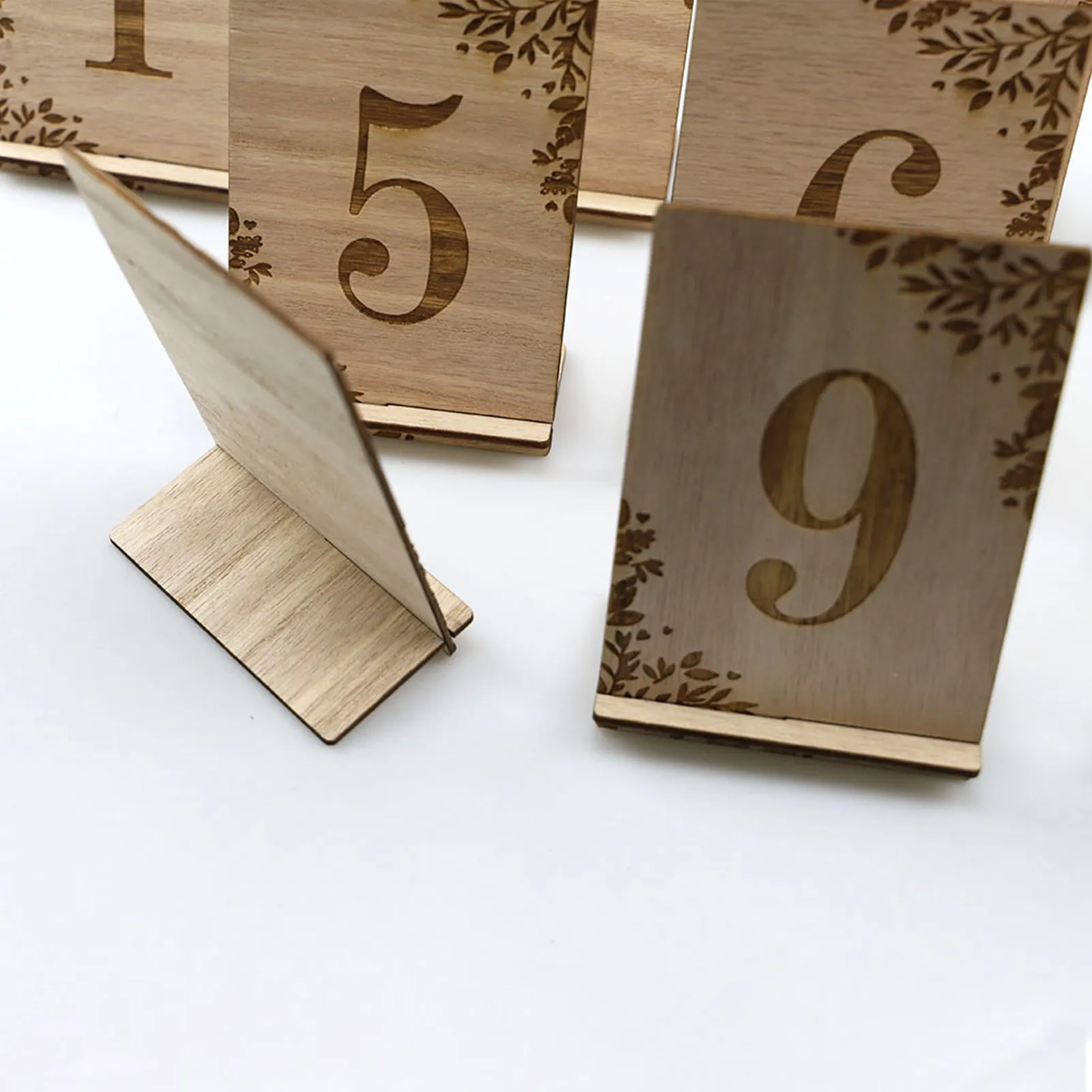 10Pcs 1-10 Numbers Wood Signs Wedding Table Number Wooden Table Numbers Birthday Party Engagement Seat Numbers Sign Gift