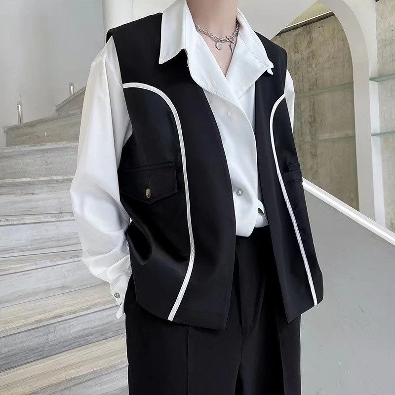 

Men's Stylish Color Blocked Korean Style Small Vest Chic Outer Sash Sophisticated Suit Vest in Satin Ideal for Hairstylists