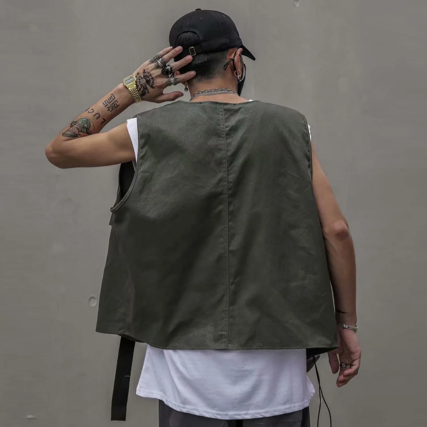 Hop Hip 2022 Big Pockets Cargo Vests Men Tactical Overalls Fashion Streetwear Sleeveless Vintage Techwear Coats