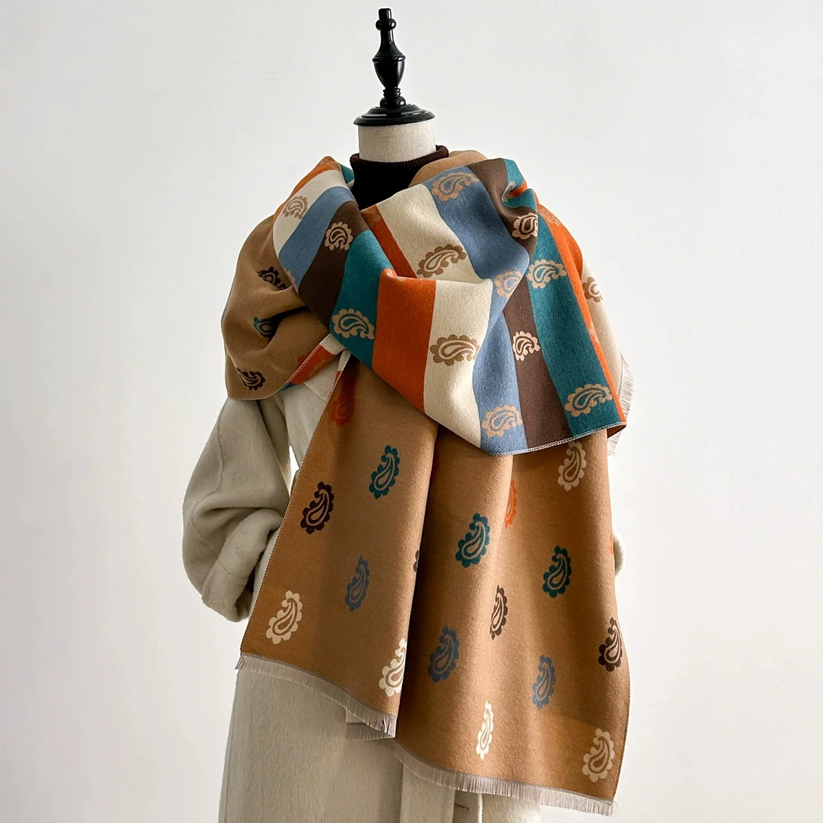 

New Luxury Winter Paisley Two-Sided Cashmere Jacquard Scarves High Quality Women Thicken Wrap Shawl Ladies Wool Pashmina Scarf