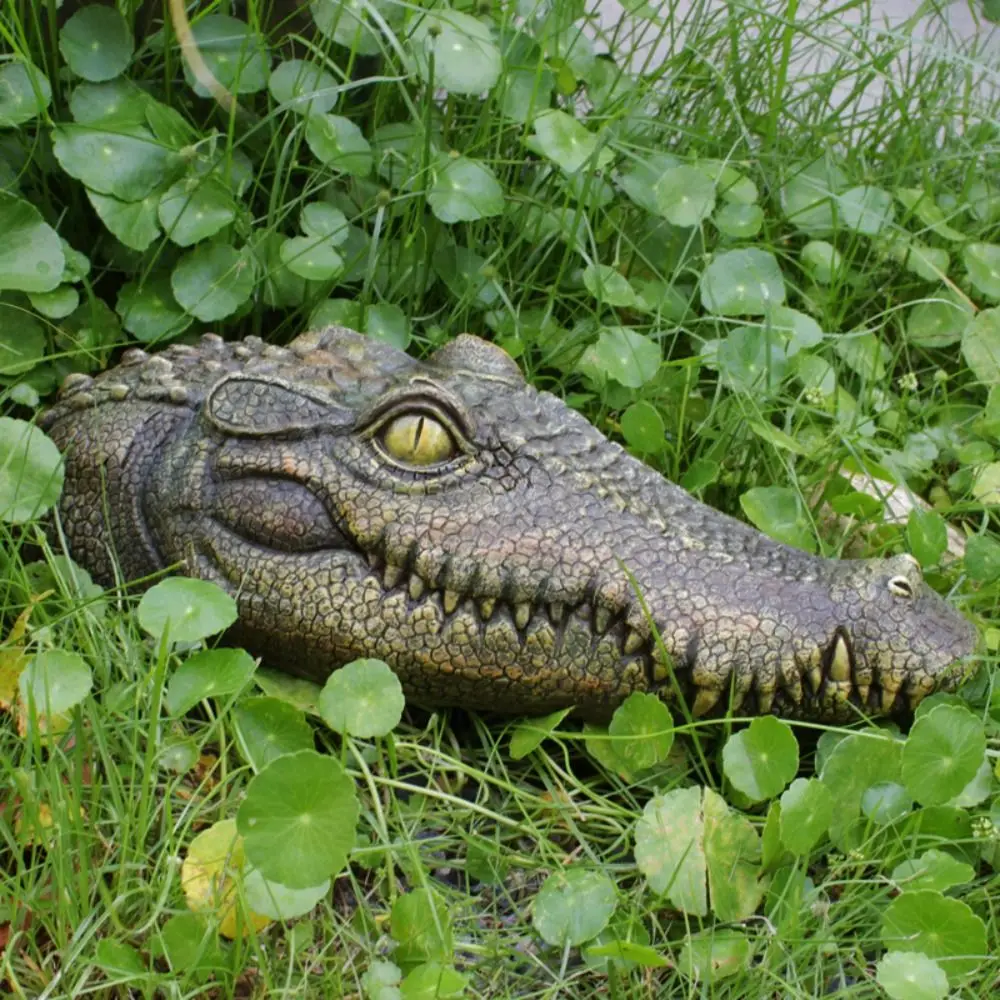 Funny Floating Crocodile Head Water Decor Handmade Resin Craft Pond Floating Alligator Head Lifelike Animal Figurines Decoration