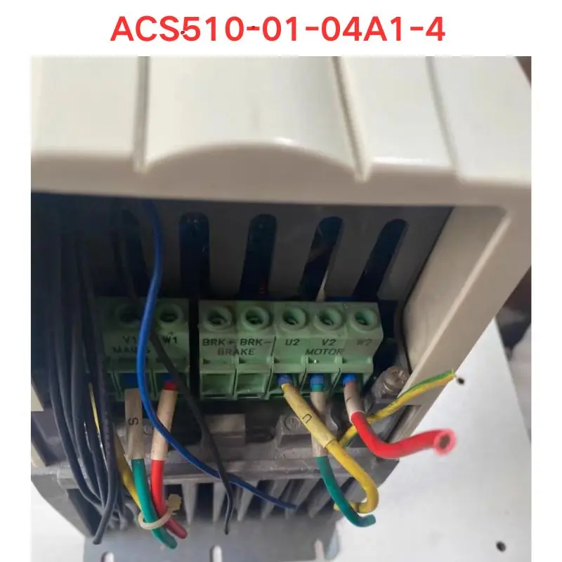 Used ACS510-01-04A1-4 inverter Functional test OK