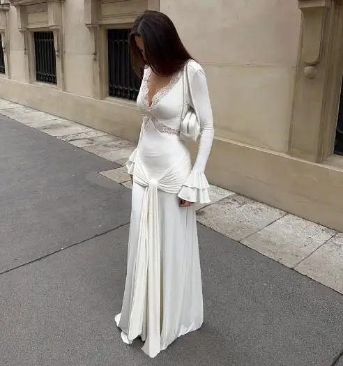 Abito elegante da donna 2026 Primavera con scollo a V in pizzo con giunture in vita Abito aderente a maniche lunghe aderente adatto per banchetti