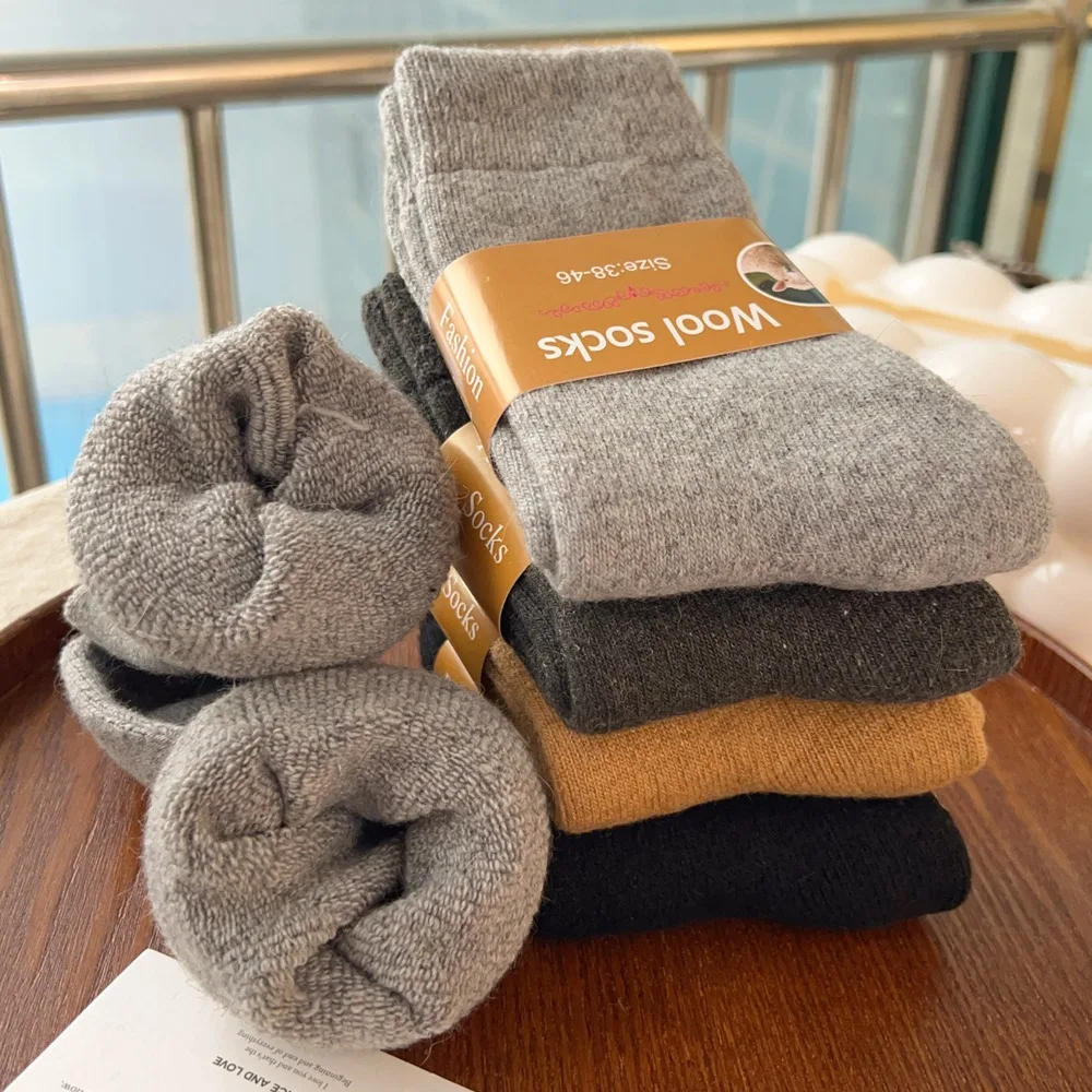 1/4Pairs Verdicken Wolle Socken Frauen Männer Winter Warme Mitte Rohr Strümpfe Anti Kalten Schnee Terry Socken Gemütliche weiche Thermische Socke