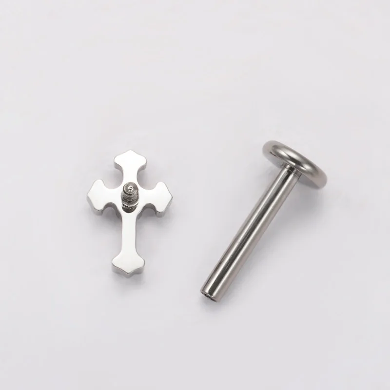 ASTM F136 التيتانيوم مع تشيكوسلوفاكيا الصليب Labret ترصيع الشفاه ثقب داخليا الخيوط ميدوسا الدائري الغضروف مونرو ثقب المجوهرات #6