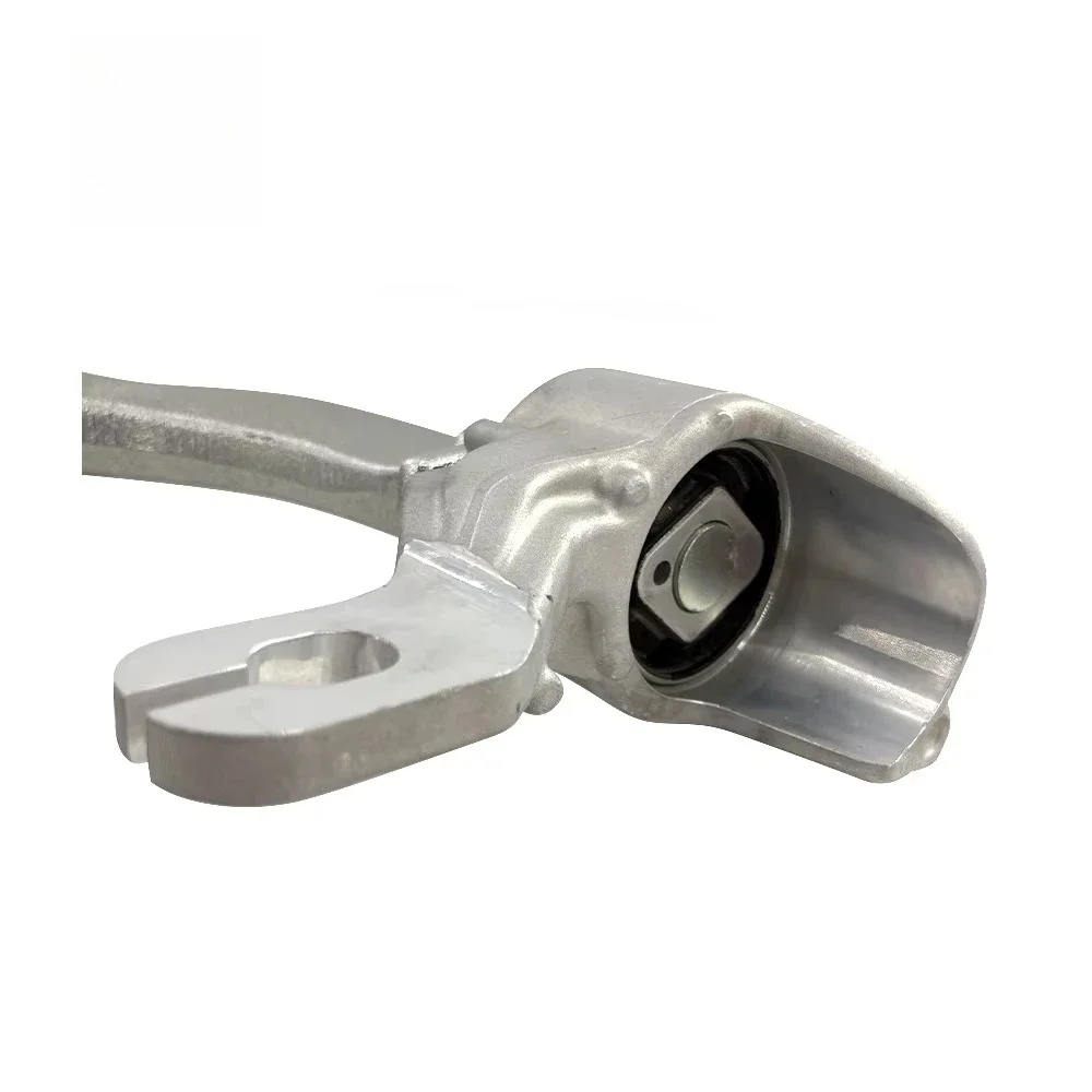 

4633306901 4633309501 Front Lower Left Control Arm For Mercedes Benz W463 M177