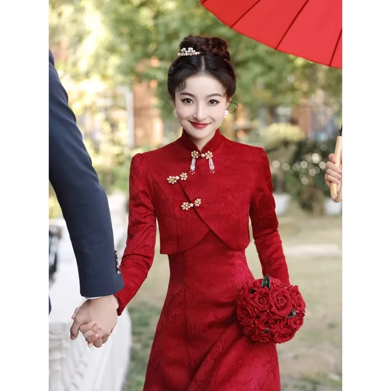 新しい中国風のチャイナドレストーストドレス女性の結婚式赤い婚約母親の家スーツに戻る