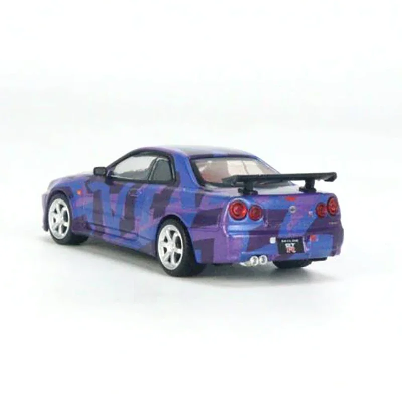 MINI GT 1:64 Nissan Skyline GT-R (R34) V-Spec II Digital Camouflage Purple  5 Years Anniversary Model RHD MGT00446-R racing car