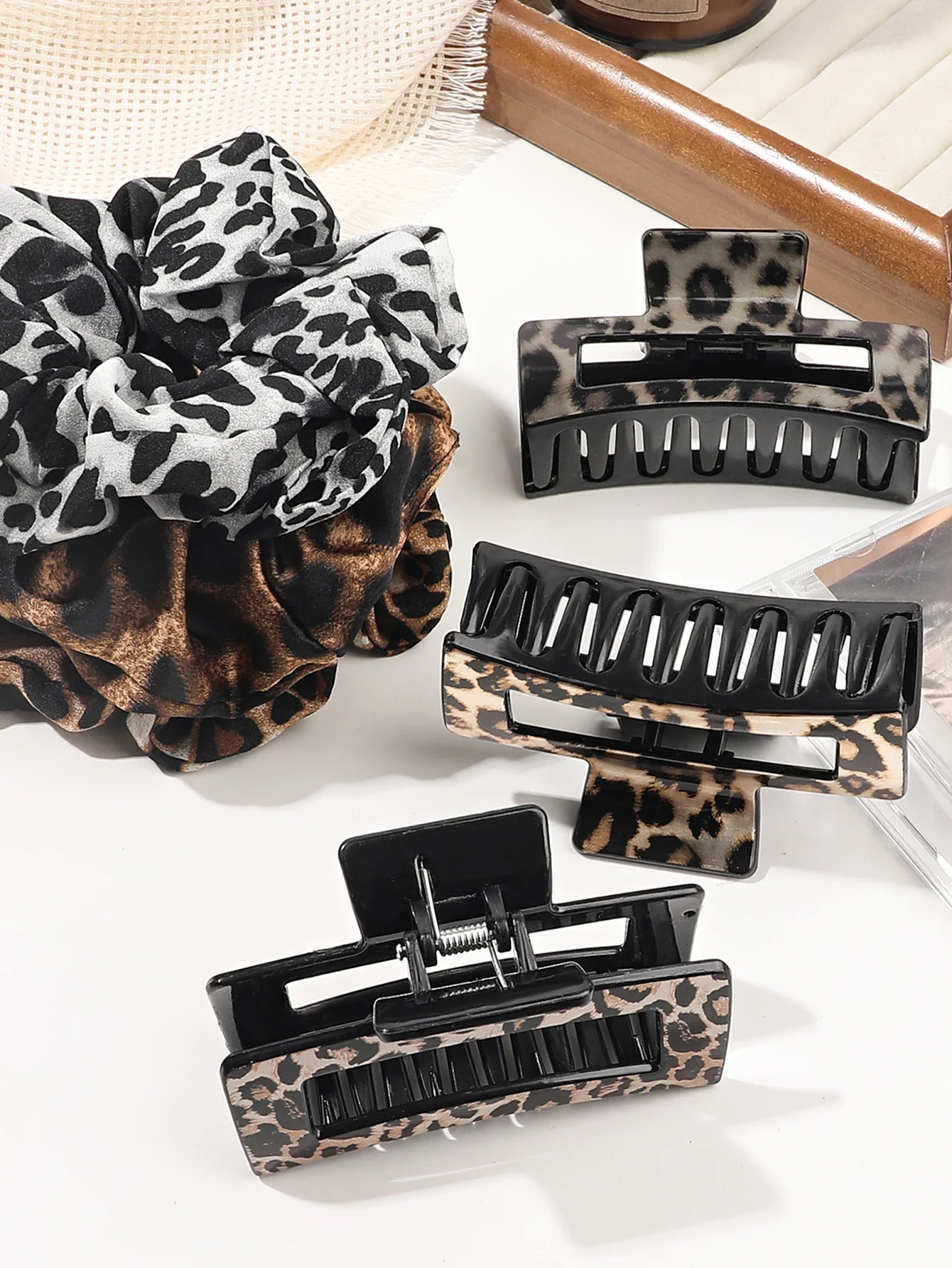 Leopard Scrunchies & Claw Clips Set 2