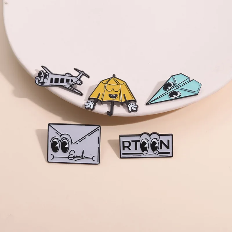 Creative Big Eye Paper Airplane Toaster Brooch Cute Car Umbrella Towel Metal Badge Punk Lapel Pins Jewelry Gifts For Kids Friend