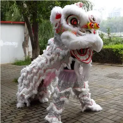 Traje chino del extranjero para celebrar los festivales, traje de danza del león, traje de danza del león cantonés, accesorios de escenario hechos a mano de lana Foshan