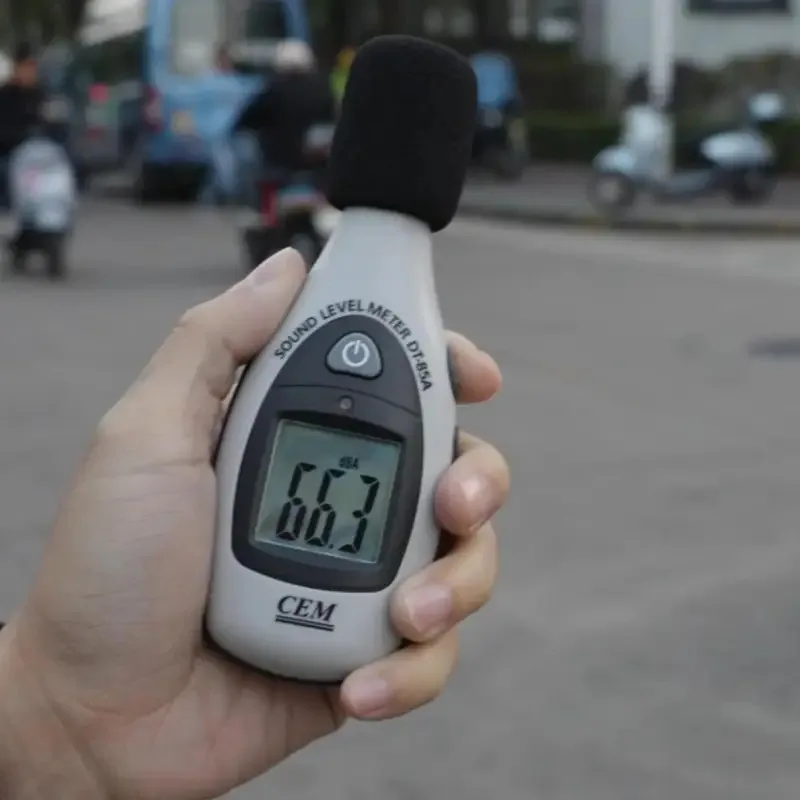 CEM DT-85A مقياس مستوى الصوت الرقمي مقياس البيئة ديسيبل متر المحمولة SPL متر 35dB ~ 130dB مع شاشة LCD