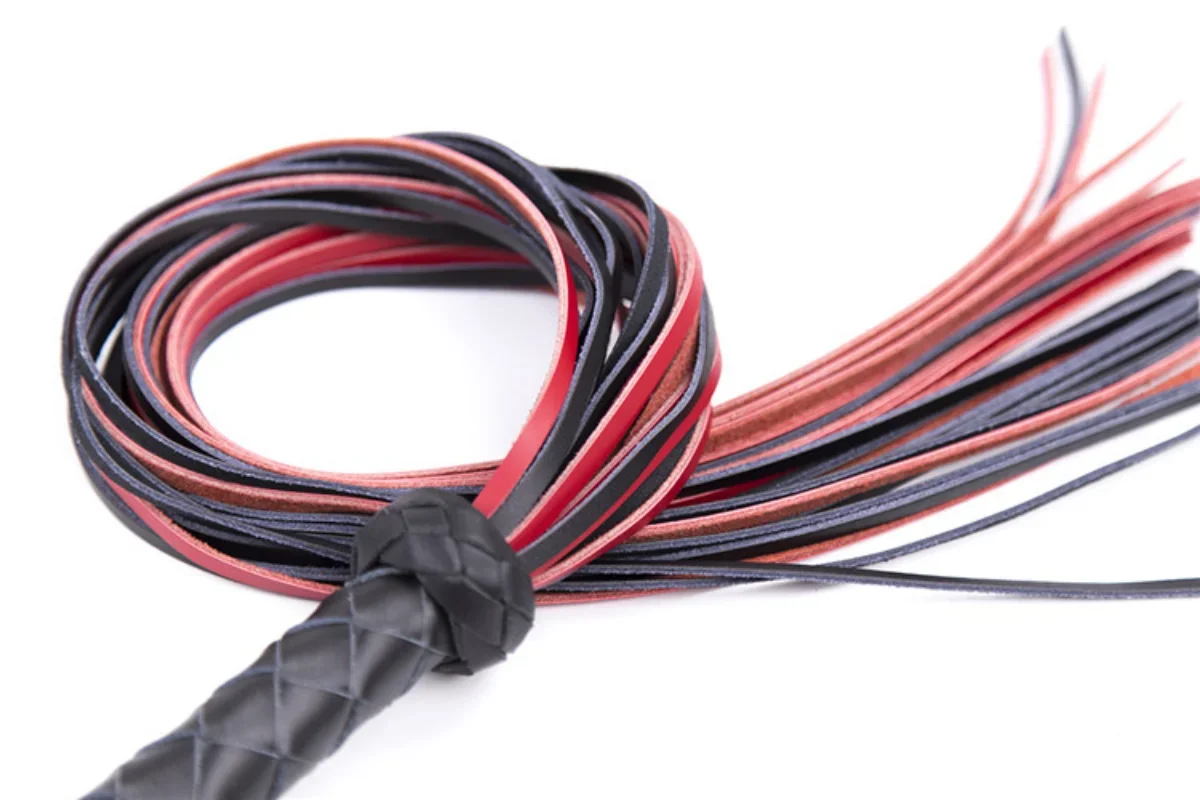 

Кнут из воловьей кожи с кожаной ручкой, тренировочный инструмент, укороченные кнуты для верховой езды