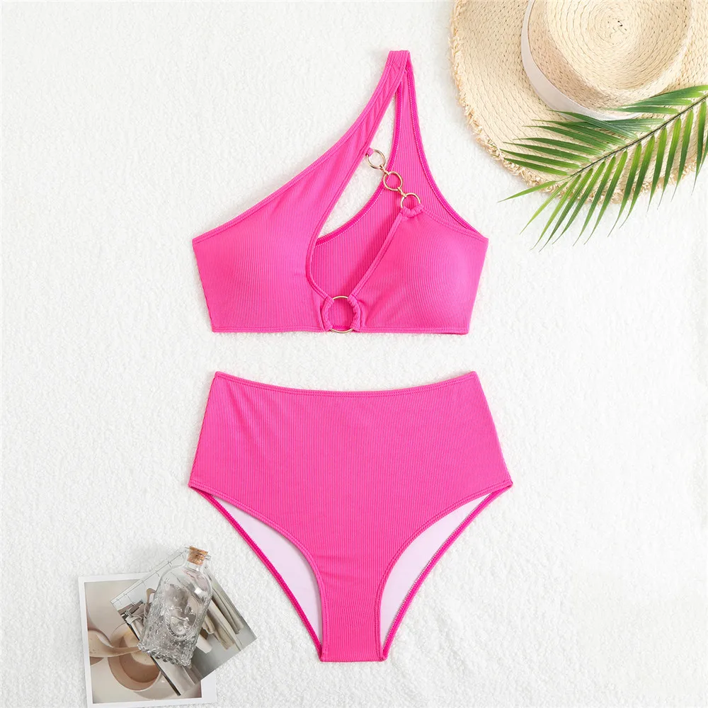 Trajes de baño sólidos de un hombro, Bikini negro acanalado de cintura alta, traje de baño Sexy con anillo de Metal para Mujer, traje de baño 2021, conjuntos de Bikinis para Mujer