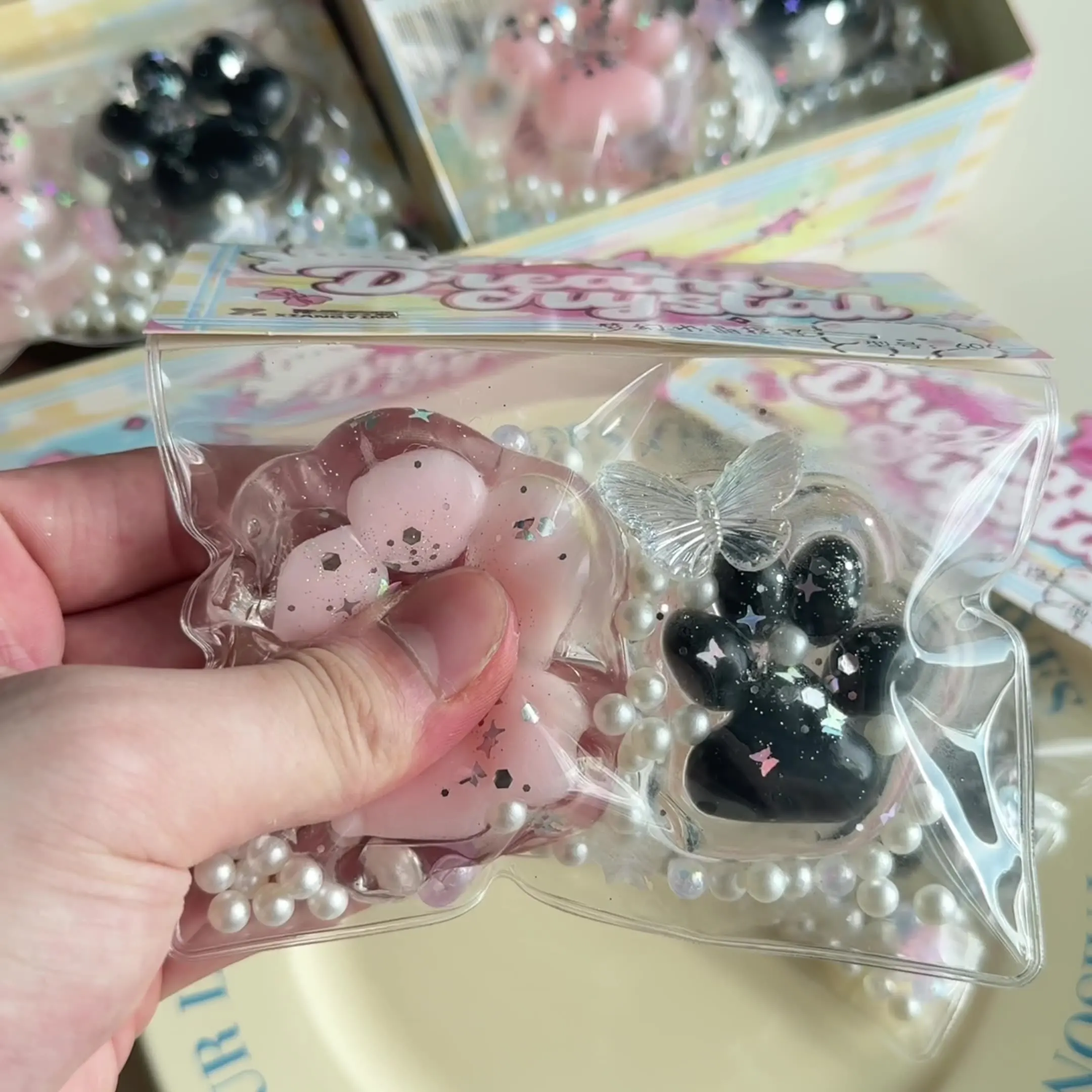 Squishy Cat PAW Pinch Fidget ของเล่นช้า Rebound ความเครียดบรรเทาของเล่นโปร่งใส Cube Blingbling บีบของขวัญของเล่นสําหรับเด็ก