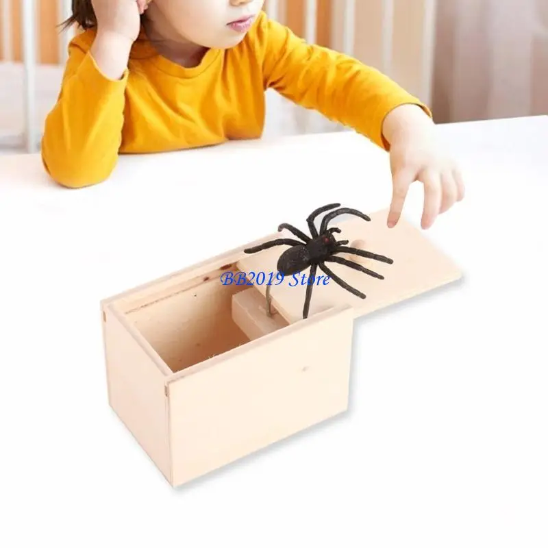 Q0KB Streich Spiders Box Schreckensstrick Gag Geschenkzubehör tragbar für Freund und Familie lustig auf Partys Vorräte