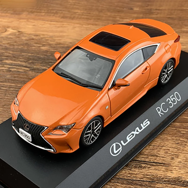 Lexus Rc350 Die Casting 1:43 Scale Simulation Alloy Car Model Metal Ornaments Boys Hobby Collection Holiday Gift Static Display