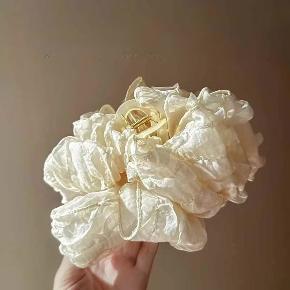 Super grote strik haarspeld Cloud Bubble Grab Clip voor vrouwen High-End Shark Clip Stijlvolle achterkant van het hoofd haaraccessoire