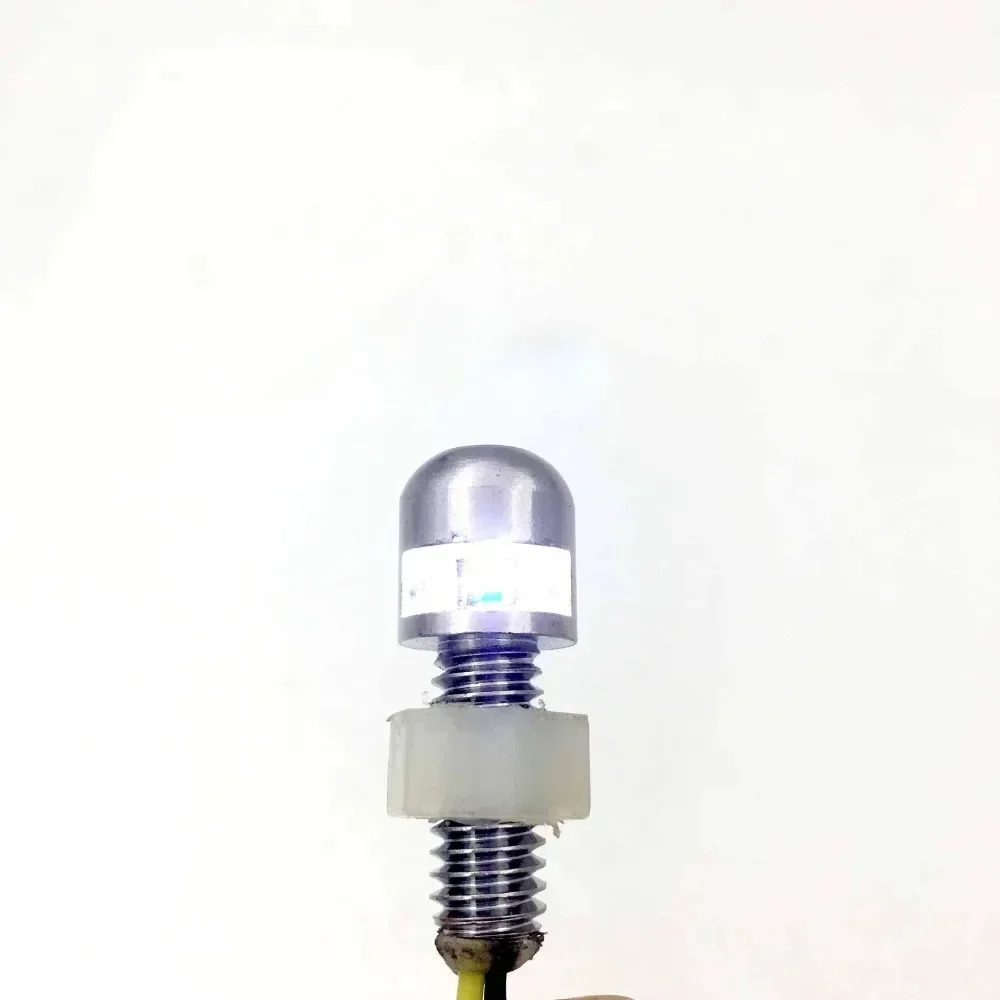 Fotografia 6: Motocicleta universal led placa de licença luzes parafuso para halrey suzuki yamaha honda cruisers, bicicletas sujeira