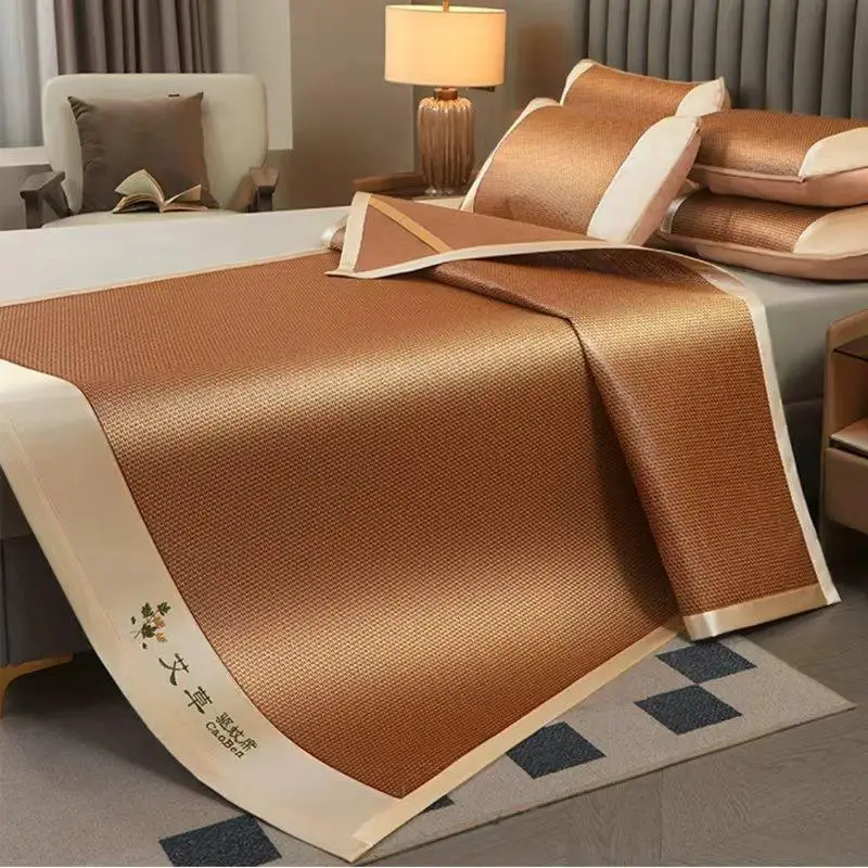 tapis-rafraichissant-en-soie-glacee-lavable-en-machine-nouveau-design-2026-pour-une-personne-adapte-aux-dortoirs-tapis-en-bambou-willa-tapis-d'ete-doux-en-herbe