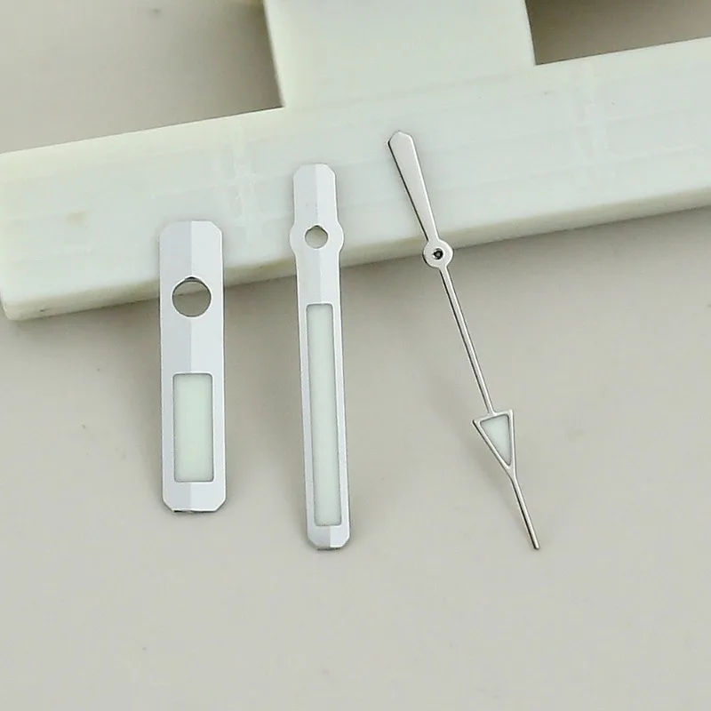 لساعة NH35 الأيدي المعدلة يمكن نموذج أيدي ساعة مضيئة C3 معدنية لحركة NH36 قرص 28.5 مللي متر