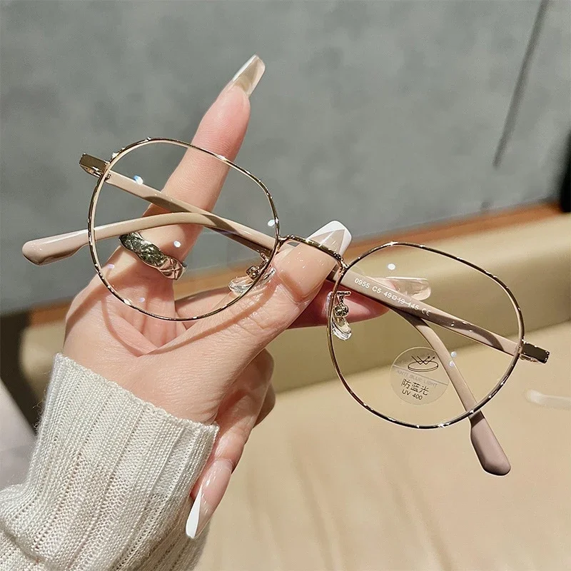 New Retro Ultralight Reading Glasses Luxury Design Round Frame Eyewear with Diopters Women Men Far Sight Eyeglasses +1.0+4.0