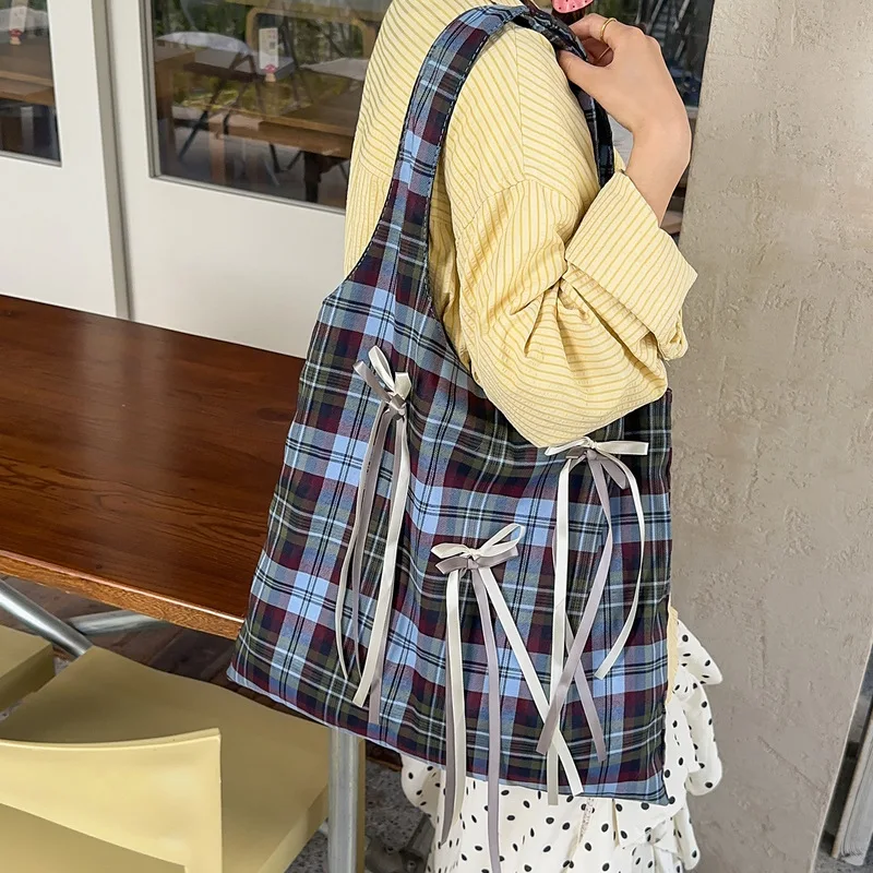 Korean Academia Plaid Bow Tote Bag for Women, Large Capacity Canvas Shoulder Bag, Versatile Commute & School Handbag for Student