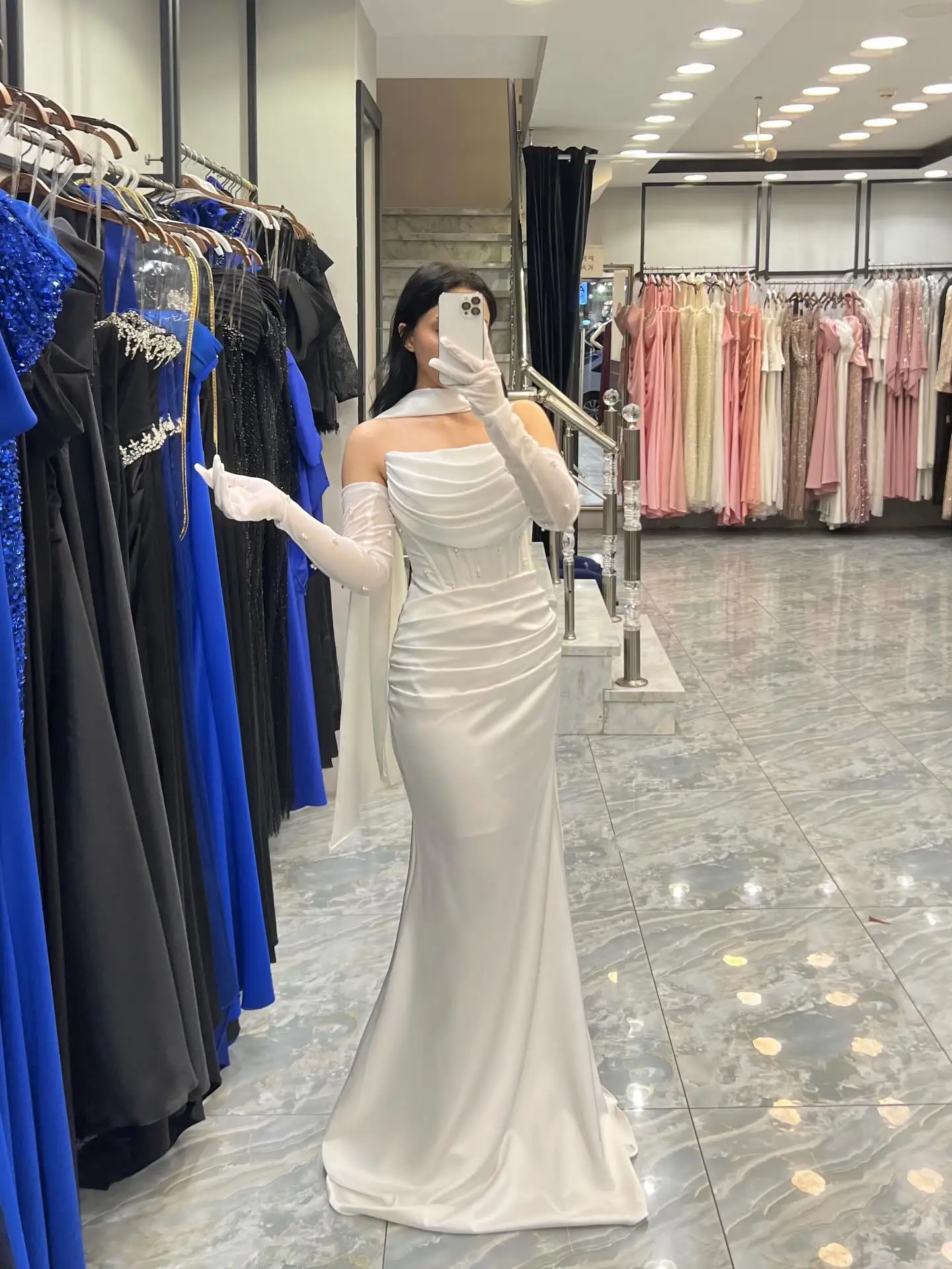 فستان حفلات أنيق مخصص بدون حمالات أبيض حورية البحر فساتين سهرة للحفلات بطول الأرض مناسبة خاصة سعودية #1