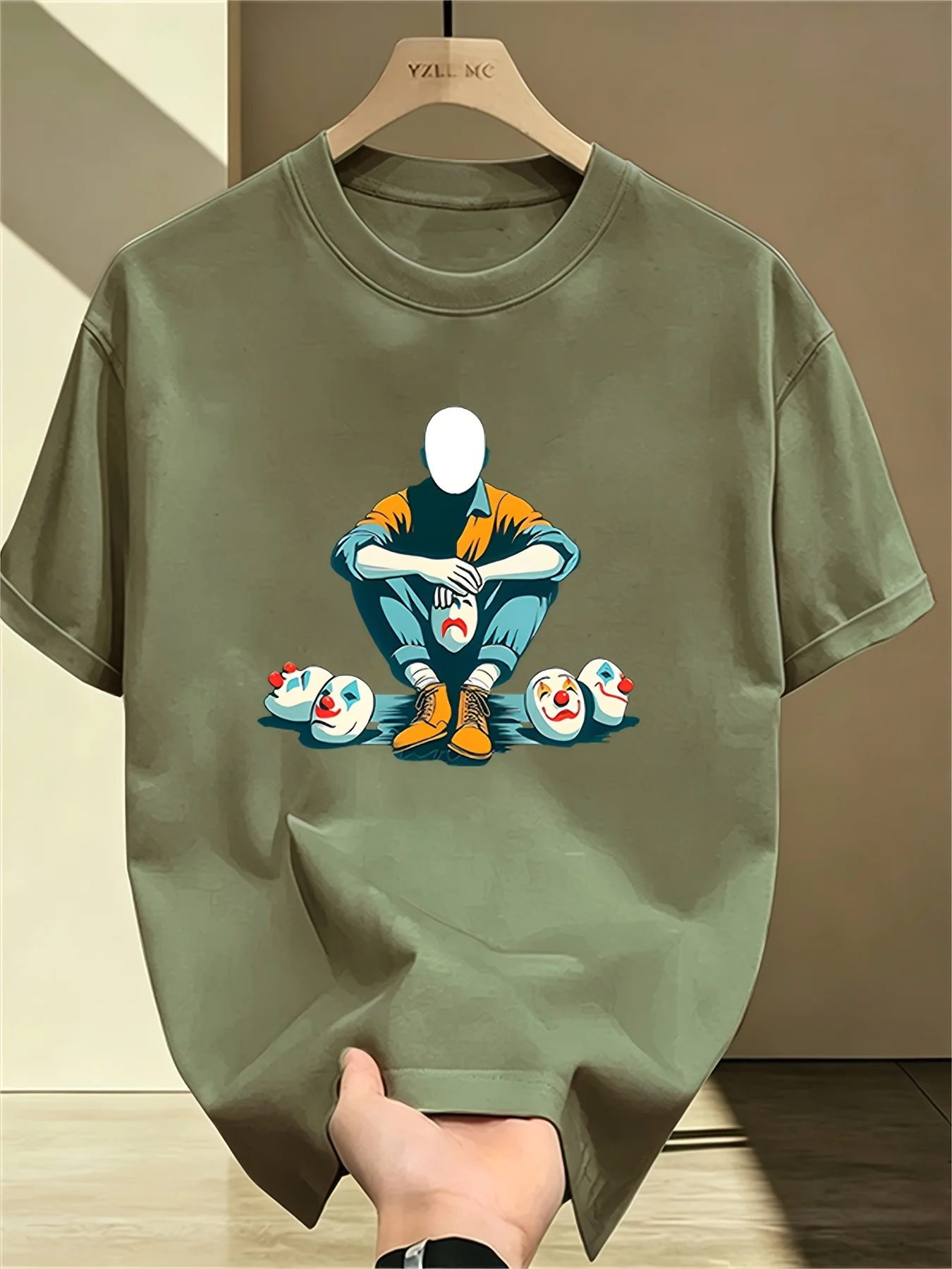 Mask Personality Abstract Illustration Women's T-shirt Men's and Women's Trendy Brand Fashionable Casual Short Sleeved Top