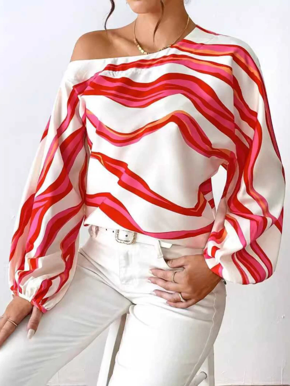 Sexy Long Sve Damen T-Shirt Wave Print Slant Collar Oulder Bared IRT Street Sle Slim Fit Polyester Lantern Sve