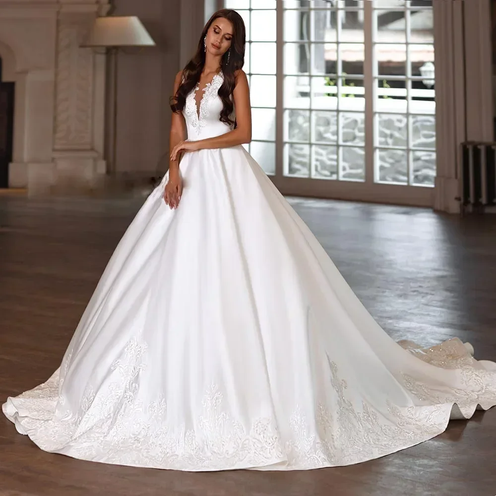 Elegant White A-Line Decal Women's Wedding Dress Sexy Deep V-Neck Trailing Gorgeous Bridal Gown Vestido De Novia Customized