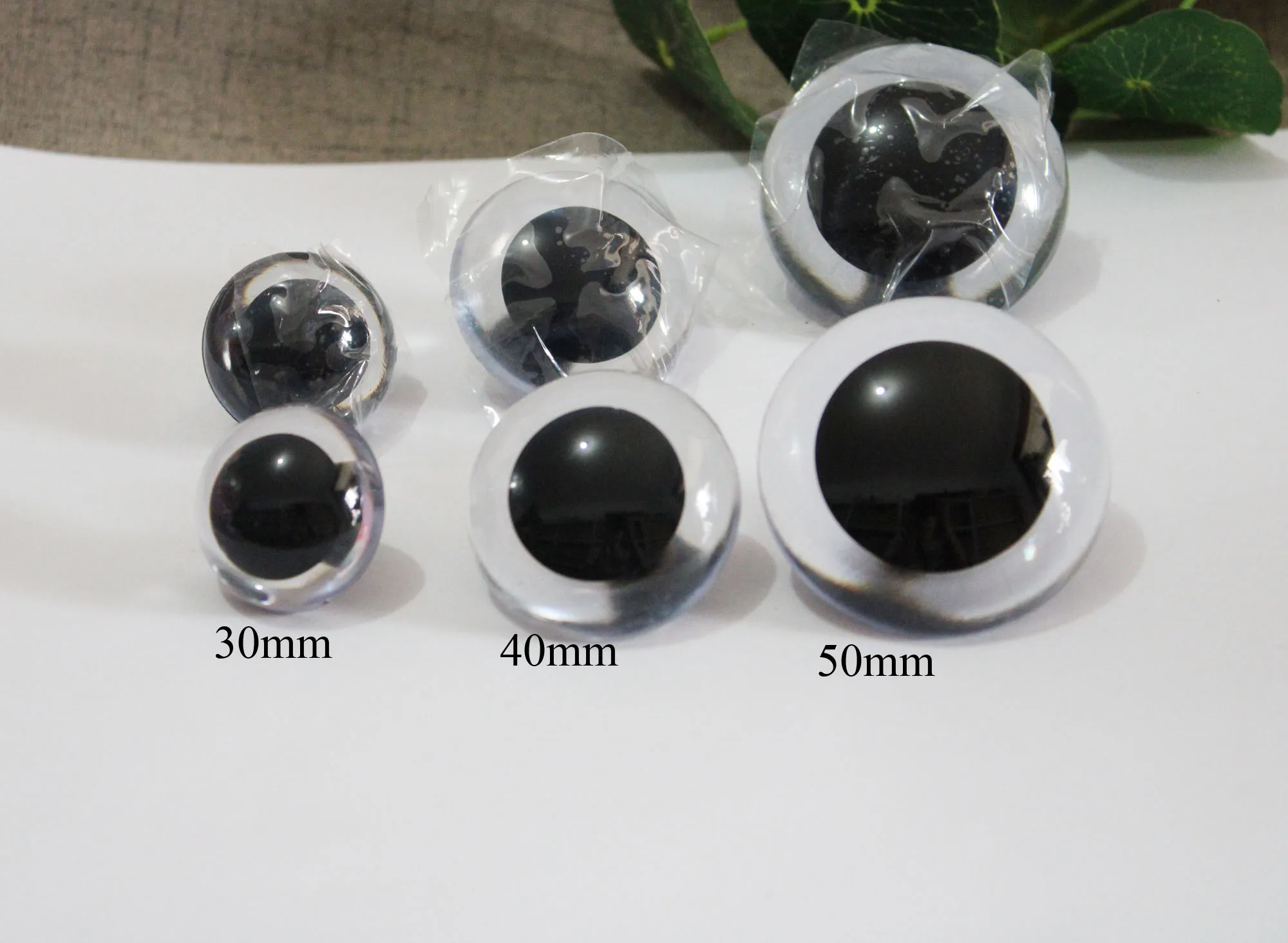 

30mm/40mm/50mm 60mm new big size round shape clear plastic safety toy eyes with white hard washer-20pcs--50pcs---100pcs option