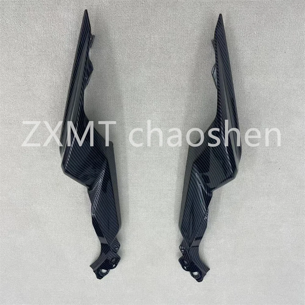 

The ABS motorcycle fairing is suitable for the R25 rear side panel with carbon fiber paint in 2025
