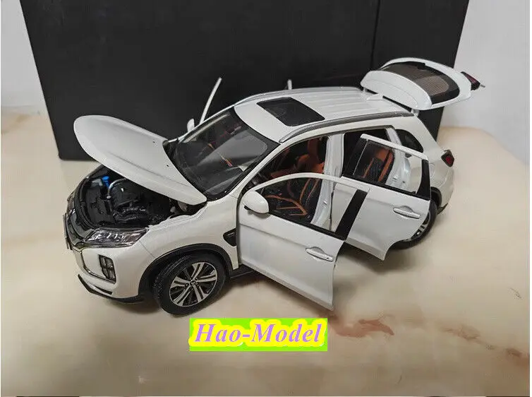 1:18 For GAC Mitsubishi ASX SUV 2020 Model Car Alloy Diecast Metal Boys Toys Kids Gifts Hobby Display Ornaments Collection White