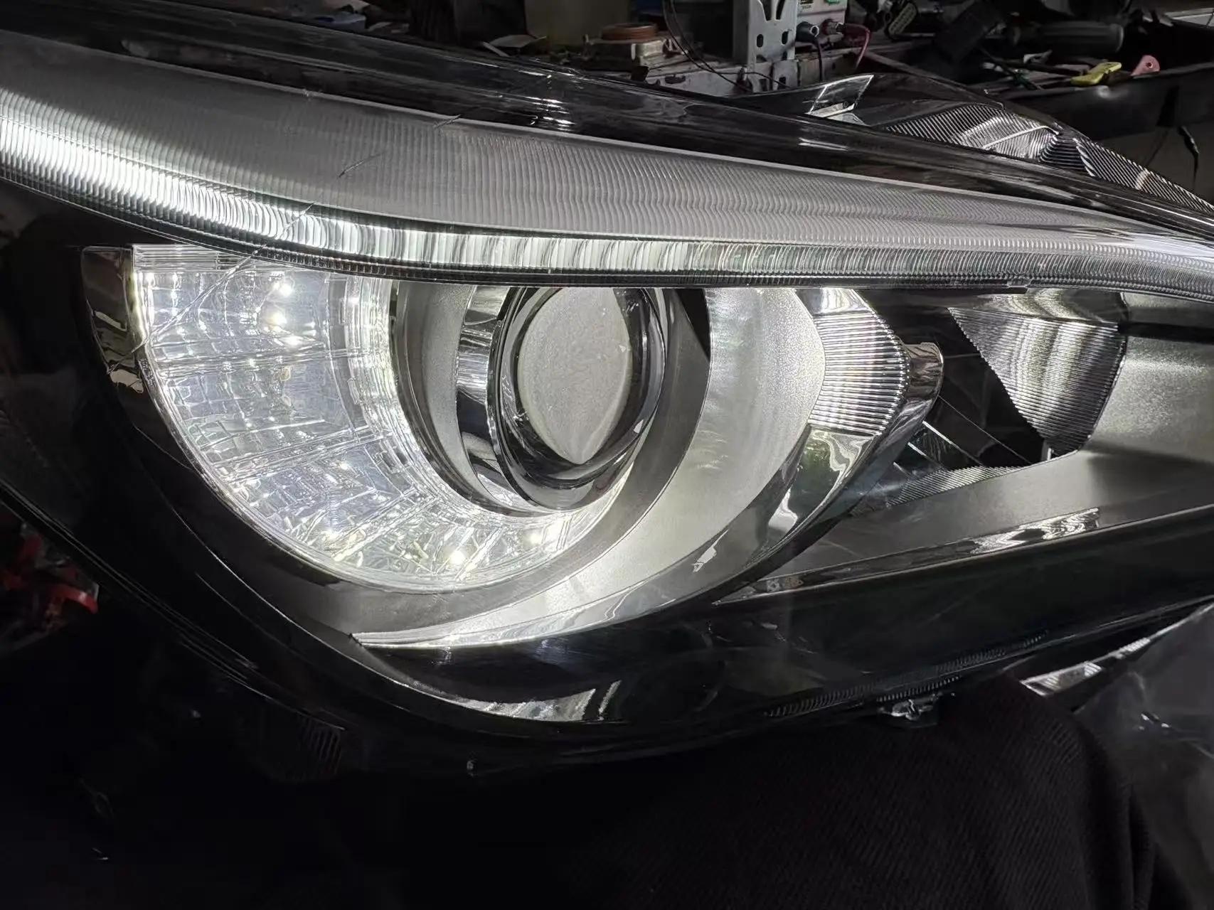 

Applicable to the remanufacturing of Infiniti Q70 Headlight Assembly Headlight for Infiniti Q70L 2013-2019 models